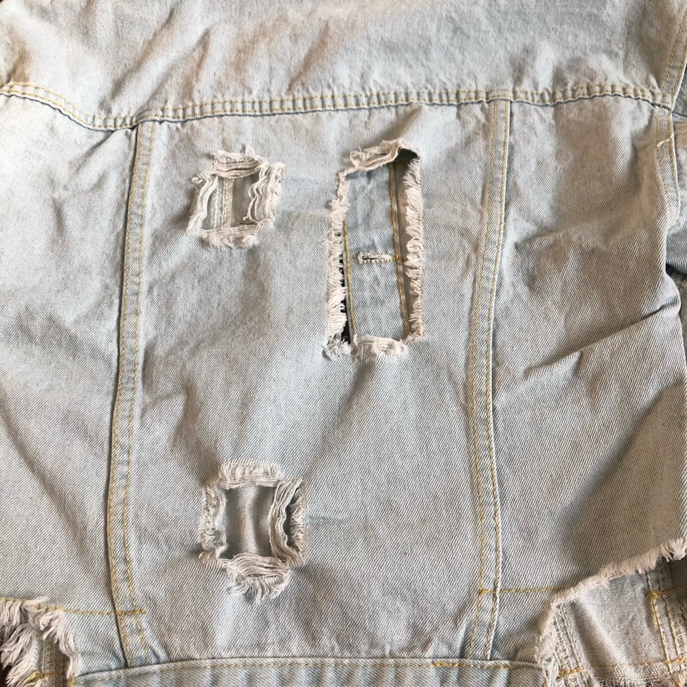 Jean jacket - Picture 4 of 4
